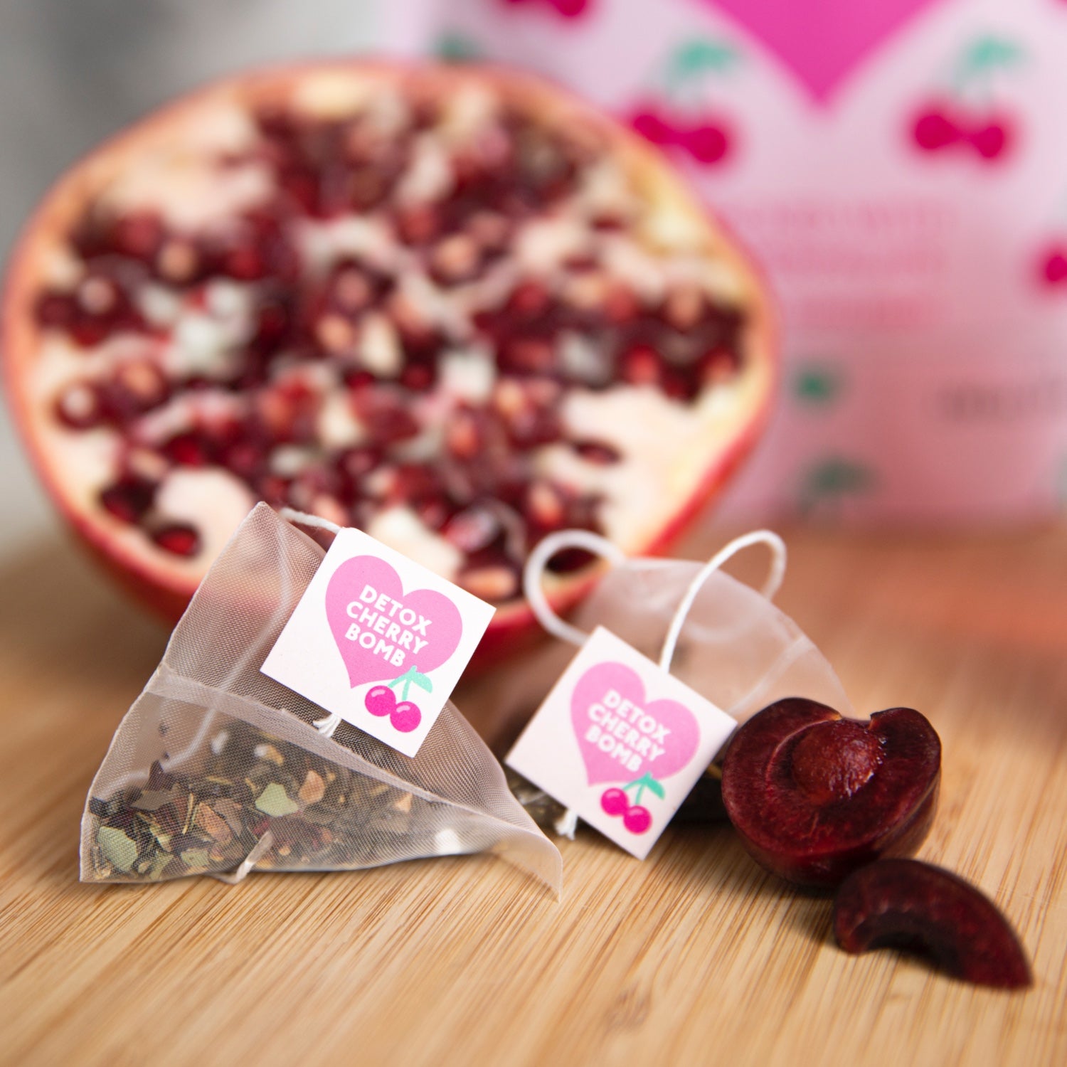 Detox Cherry Bomb Superfood Detox Tea  SM0000592020, SM0000592025, SM-DCB-4